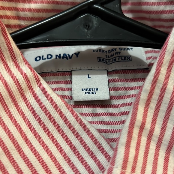 Large old navy everyday shirt - Picture 2 of 2